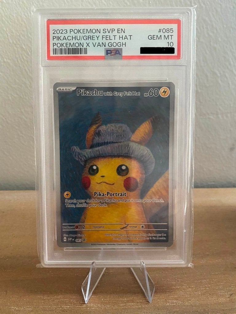 Pikachu with Grey Felt Hat PSA 10 - Pokémon x Van Gogh, Ophalen of Verzenden, Nieuw