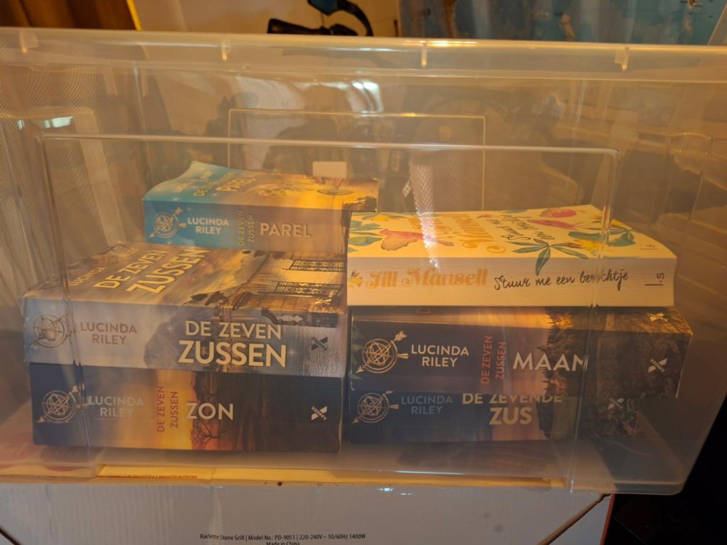Serie 7 zussen, Boeken, Ophalen, Gelezen