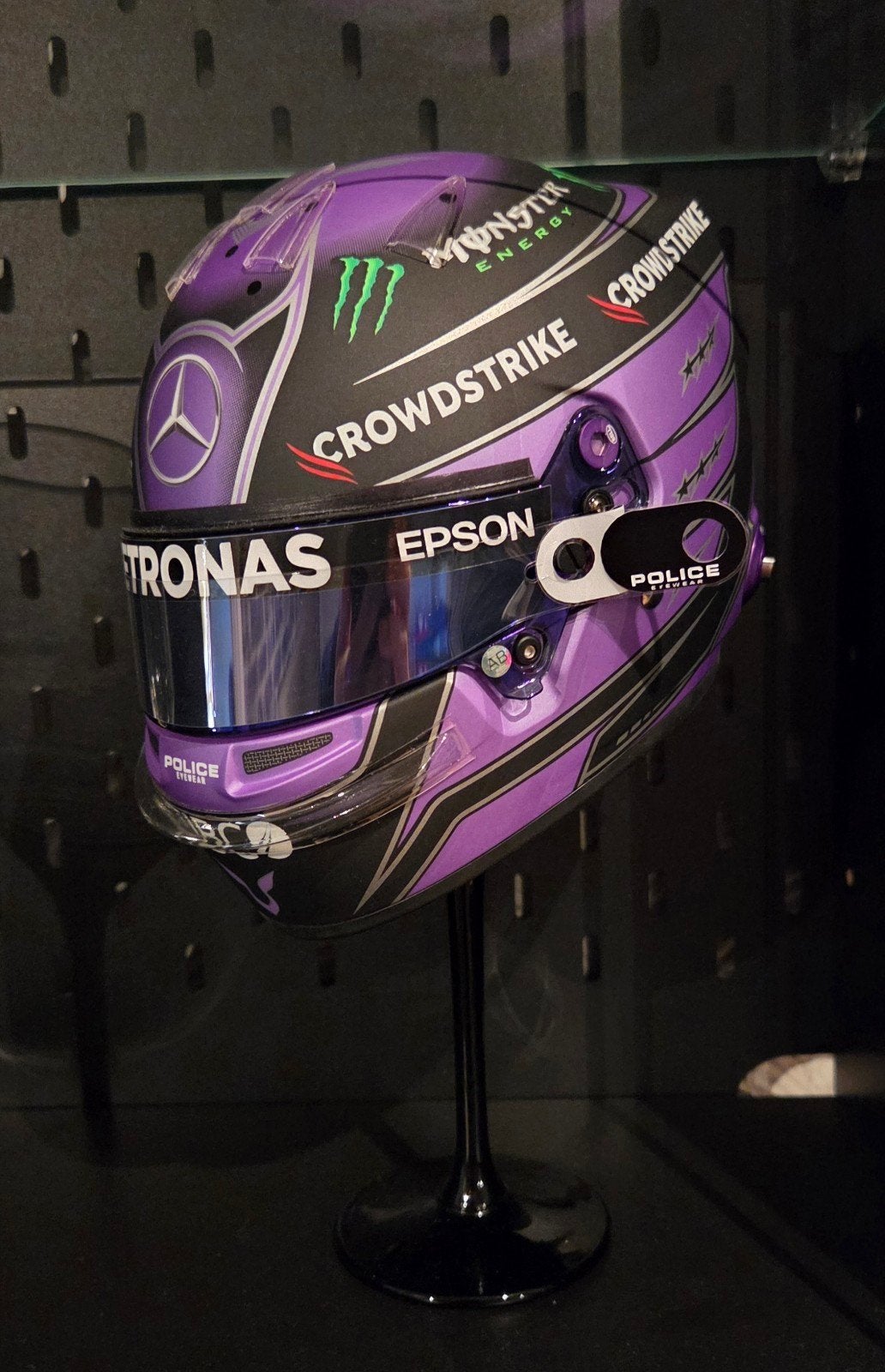 Hamilton 2021 mini helm 1/2 + updates, Ophalen of Verzenden, Zo goed als nieuw, Formule 1