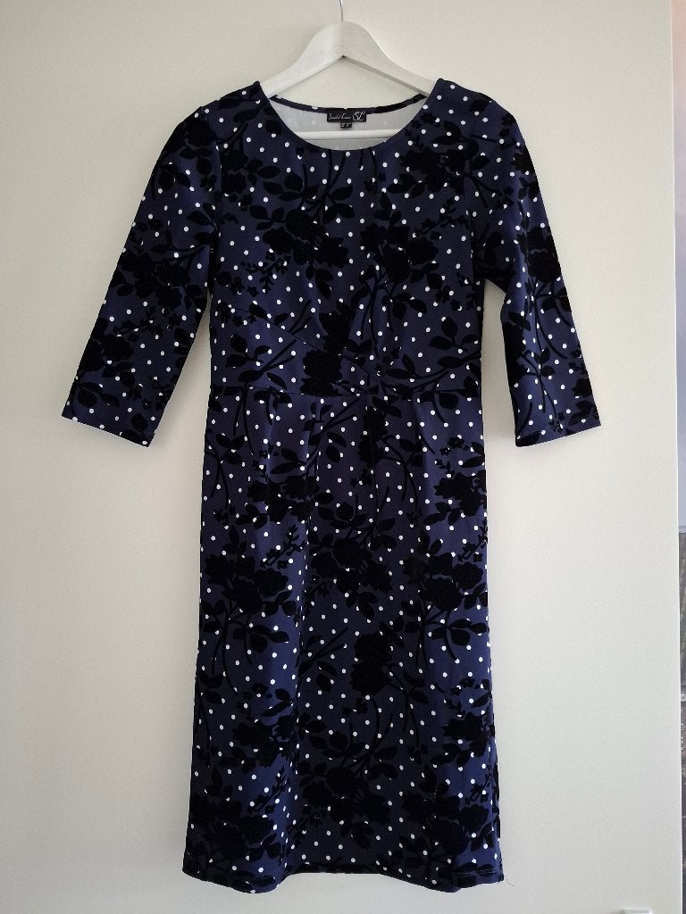 Prachtige donkerblauwe jurk van Smashed Lemon, S / 36, Blauw, Ophalen of Verzenden, Zo goed als nieuw, Knielengte
