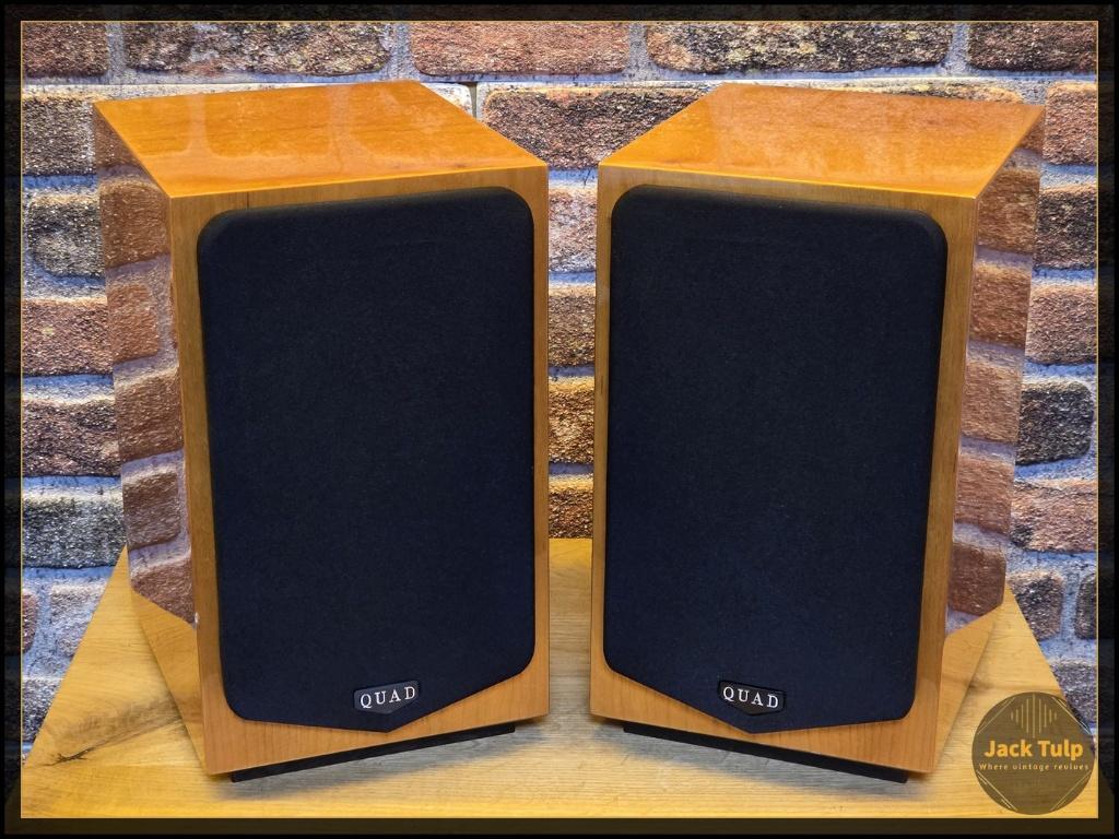 Quad 11L2 Bookshelf Speakers (26201010211)