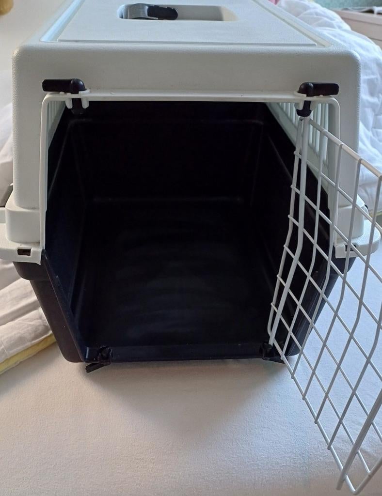 Ferplast reisbench transportbox 10l. kat konijn, Dieren en Toebehoren, Ophalen, Zo goed als nieuw