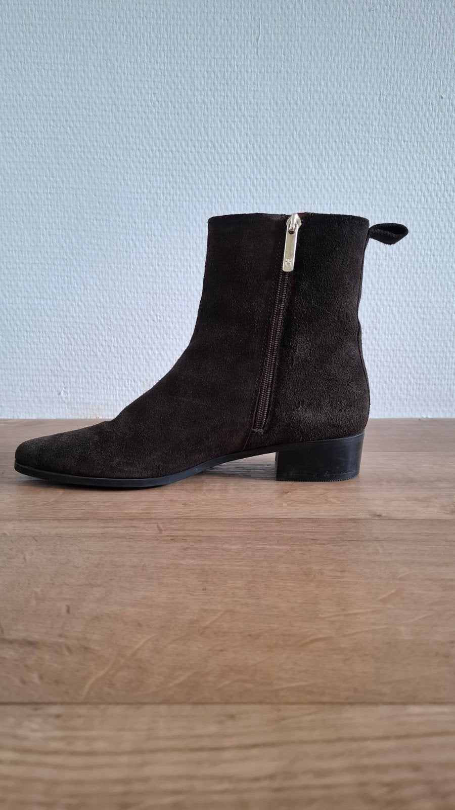 Tommy Hilfiger laarsjes 39, Kleding | Dames, Schoenen, Ophalen of Verzenden, Zo goed als nieuw, Bruin