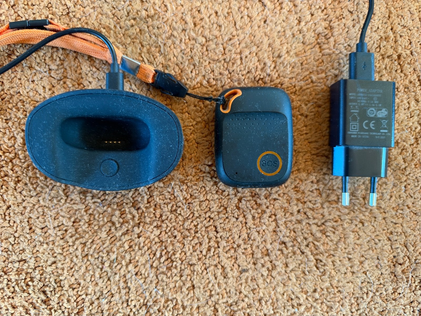 Luxe SOS-knop 4G Zwart met GPS & Valdetectie, personenalarm, Ophalen of Verzenden, Zo goed als nieuw