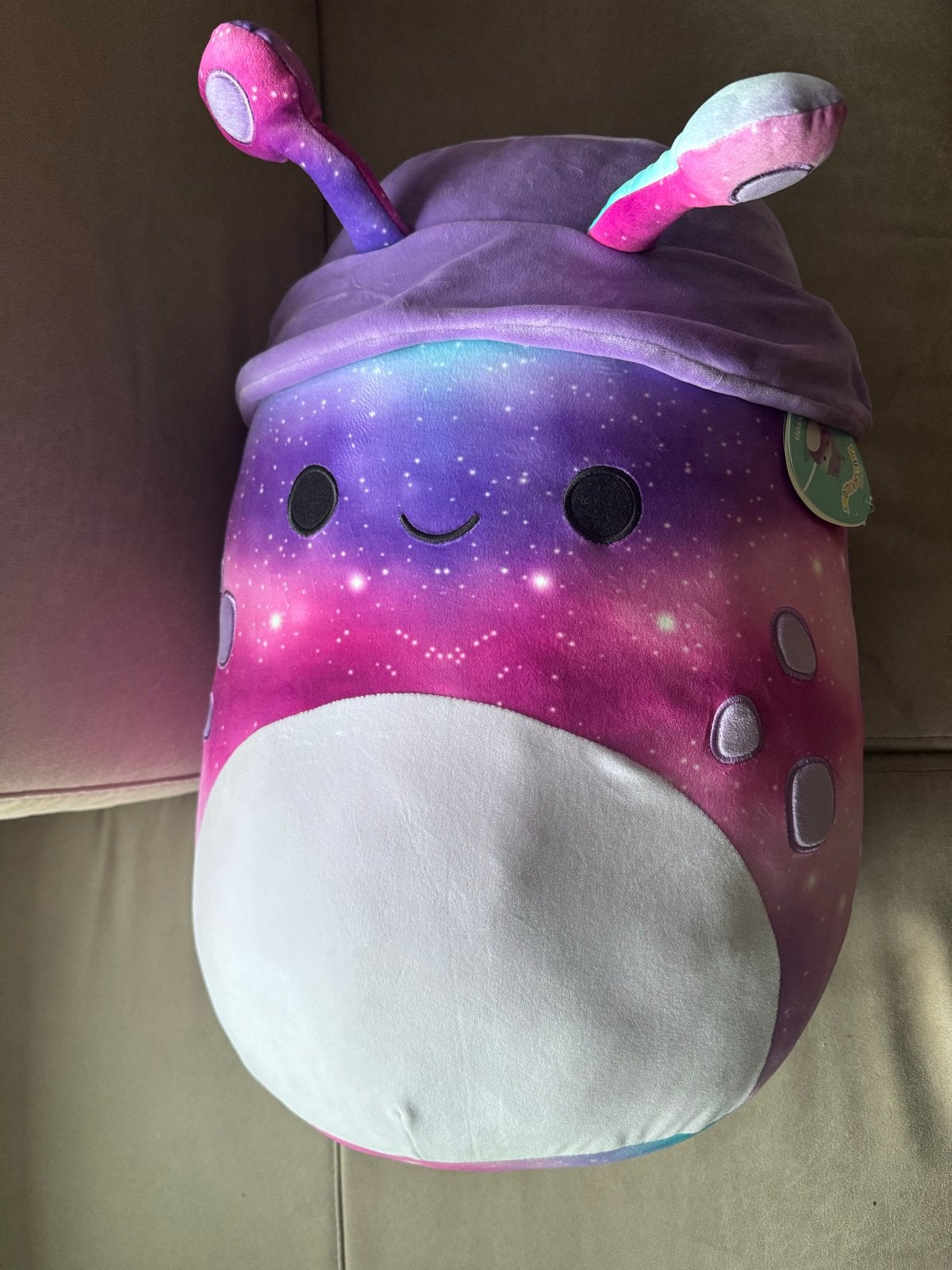 Squishmallow Snail Slak met sterrenhemel patroon - Nieuw, Kinderen en Baby's, Speelgoed | Knuffels en Pluche, Overige karakters