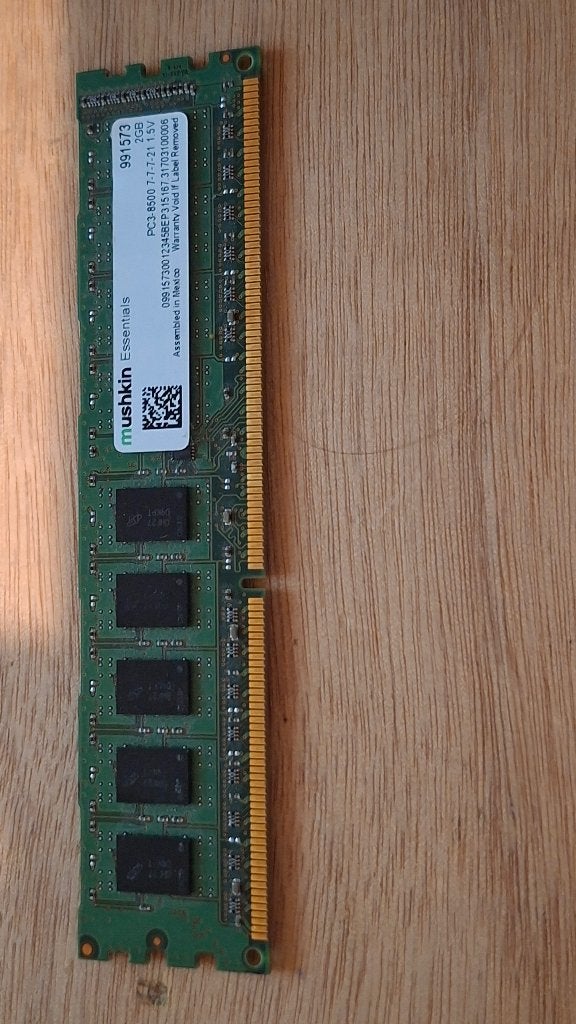 DDR3 geheugen 2GB, Gebruikt, DDR3, Ophalen of Verzenden, Desktop