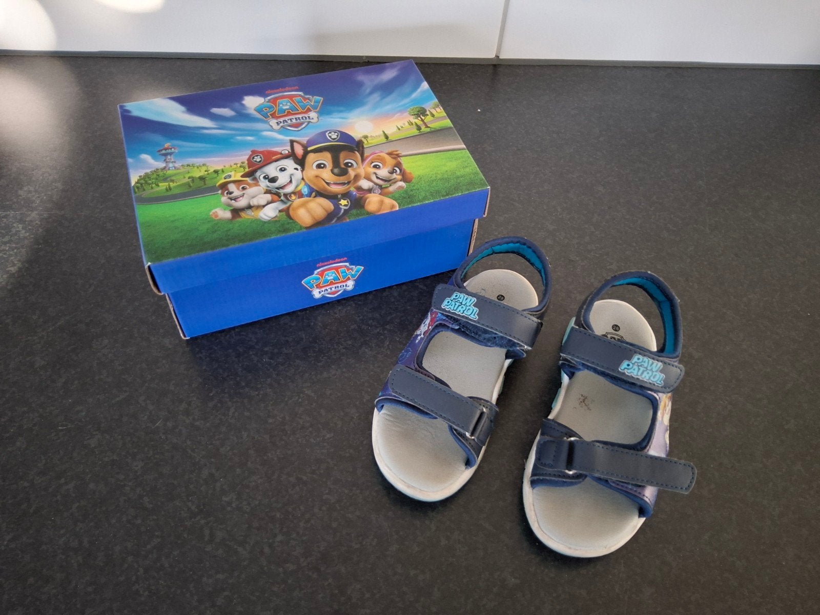 Sandalen paw patrol met licht, 3x gedragen, Overige typen, Ophalen of Verzenden, Zo goed als nieuw, Paw Patrol