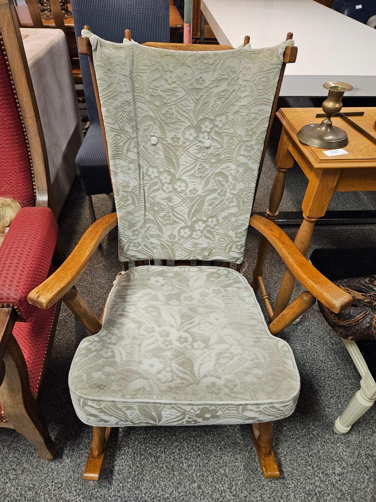 Comfortabele houten schommelstoel met stoffen bekleding, Antiek en Kunst, Ophalen