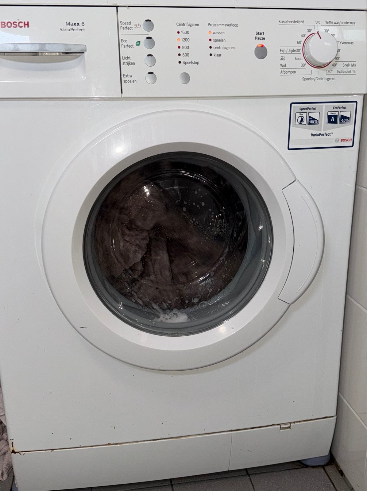 Gratis Bosch Maxx 6 VarioPerfect wasmachine (defect), Witgoed en Apparatuur, Ophalen, 6 tot 8 kg, 1600 toeren of meer, Niet werkend