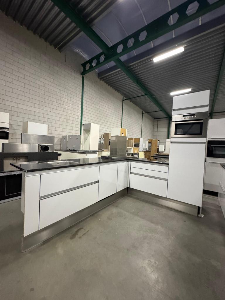 Complete Nette Keuken GRANIET | Van €3500 | NU €2999