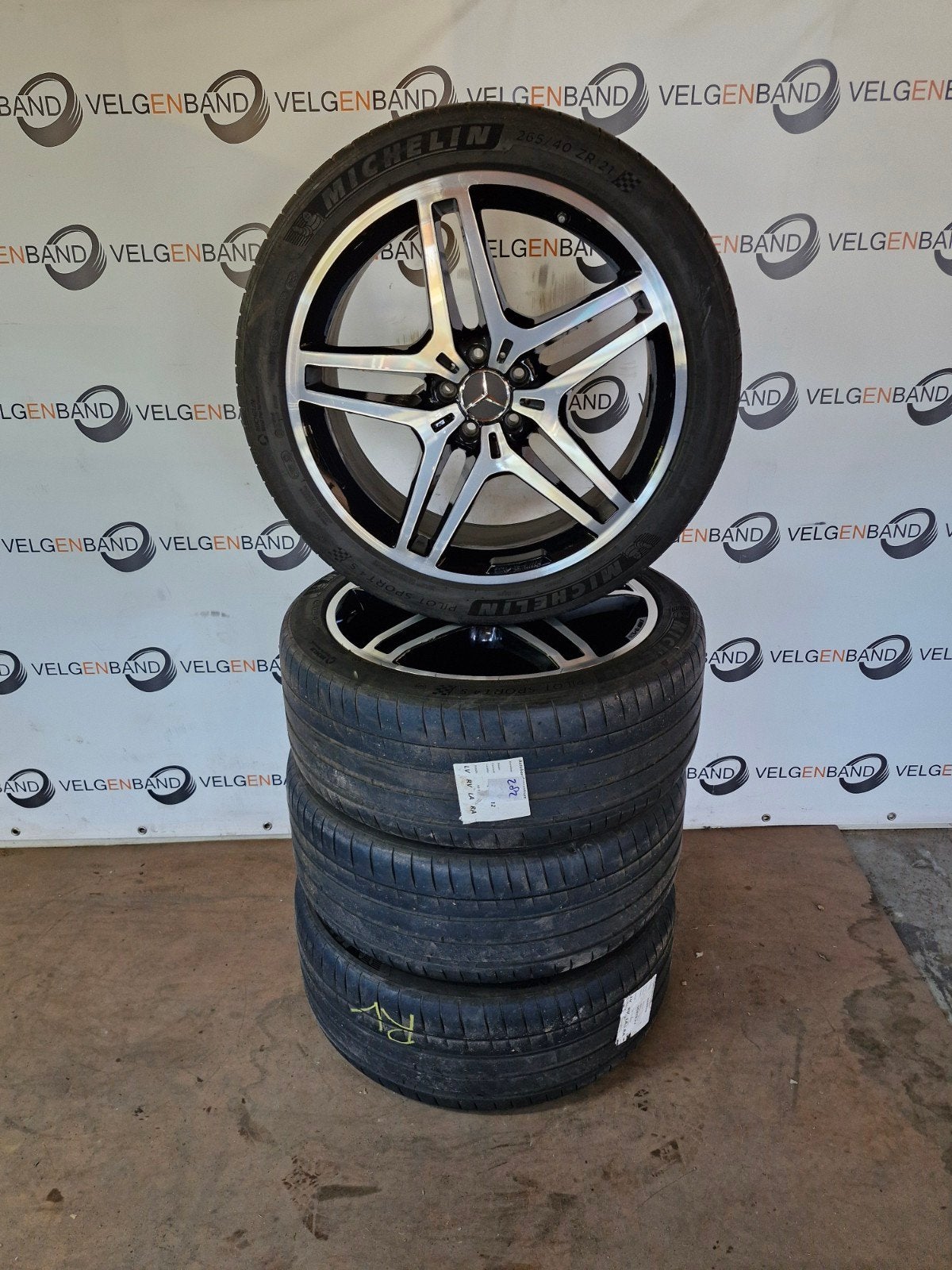 Zomerset Mercedes GLE W166 ML AMG 265 40 21 wielset, Ophalen, Gebruikt, Banden en Velgen, 21 inch