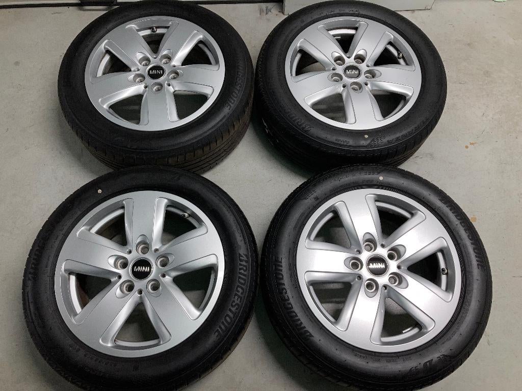 16 inch velgen met zomerbanden Mini Clubman F54 (2015-2024), Auto diversen, Ophalen