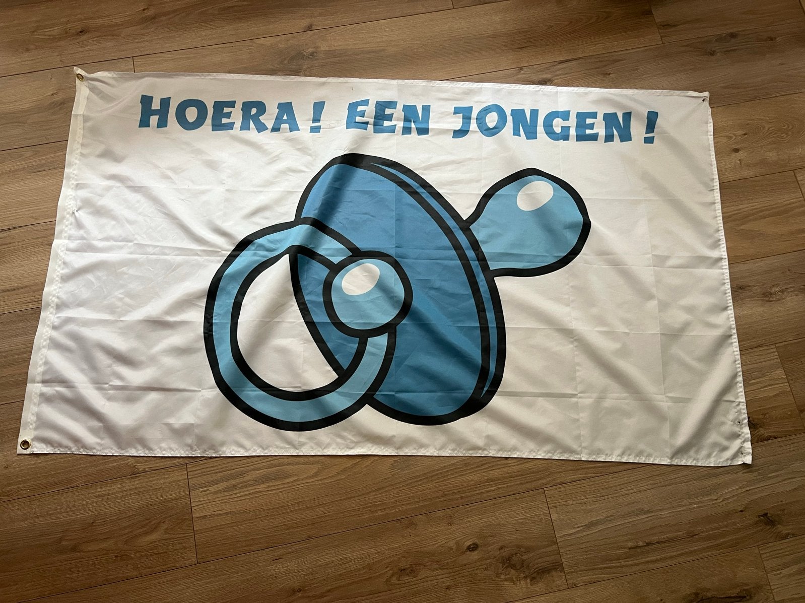 Gratis: geboortevlag jongen, Ophalen, Zo goed als nieuw