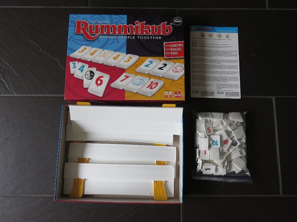 The original rummikub twist, vanaf 6 jaar, nieuwe regels., Hobby en Vrije tijd, Gezelschapsspellen | Overige, Ophalen of Verzenden