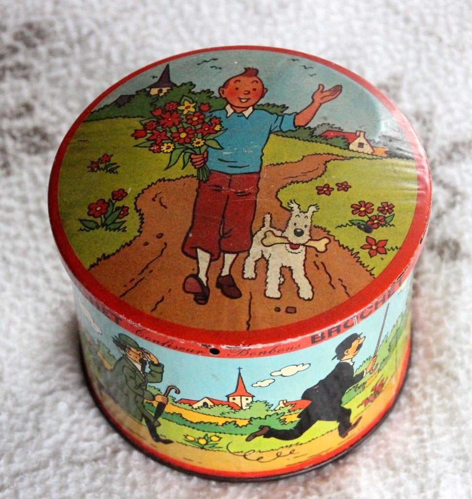 Metalen blikken doosje Kuifje Hergé Tintin Brochet 1965, Verzenden, Kuifje, Gebruikt, Beeldje of Figuurtje