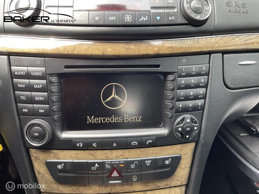 Navigatiesysteem Mercedes-Benz E W211 S211 Radio/CD/DVD/GPS, Gebruikt, Mercedes-Benz, Ophalen of Verzenden, Mercedes-Benz