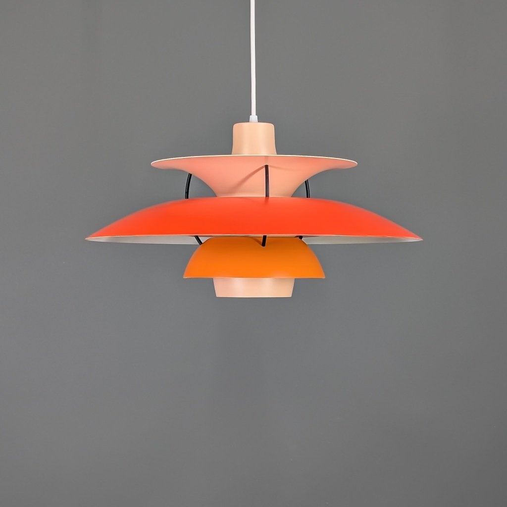 Louis Poulsen PH 5 vintage hanglamp – oranje – Ø50 cm, Huis en Inrichting, Lampen | Hanglampen, Scandinavisch design, Zo goed als nieuw