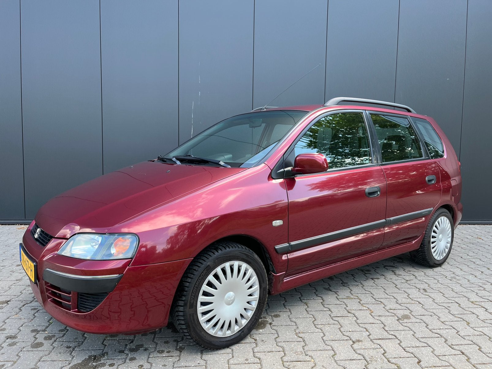 Mitsubishi Space Star 1.6 Invite. Airco, 4 electrische ramen, Voorwielaandrijving, Stof, 4 cilinders, Bedrijf