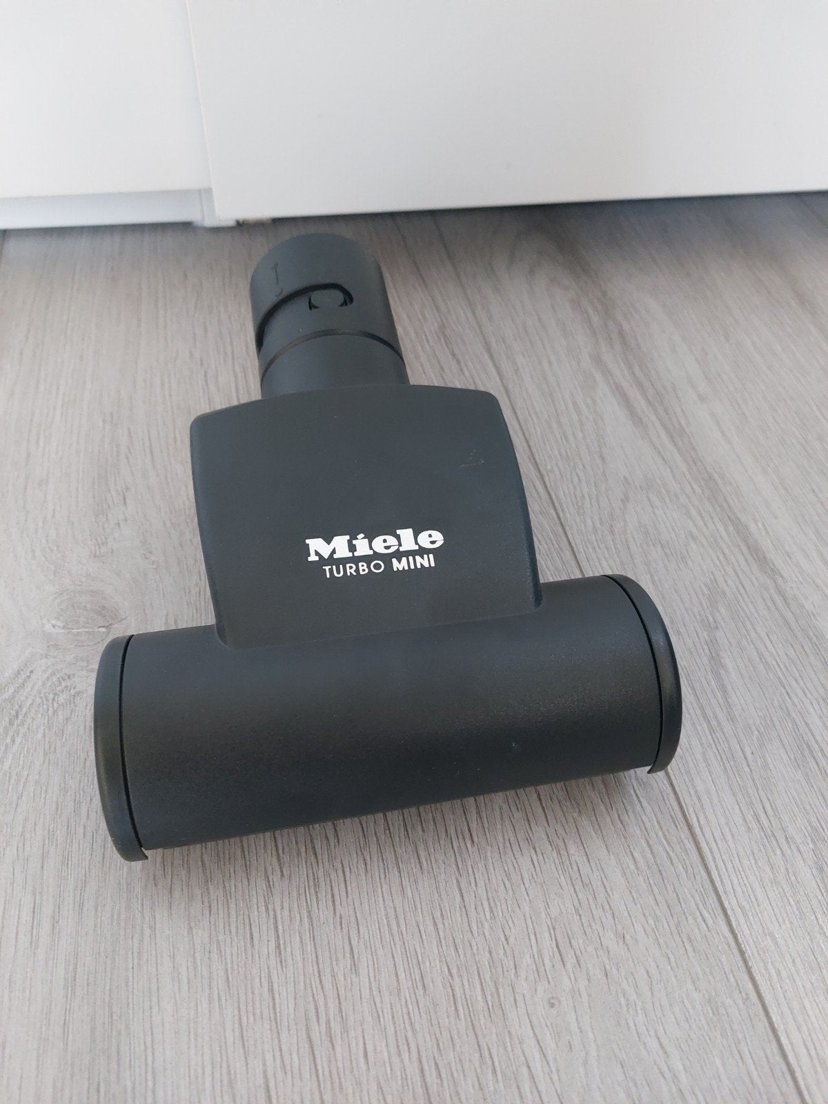 Miele Turbo Mini borstel voor stofzuiger, Witgoed en Apparatuur, Stofzuigers, Geschikt voor huisdieren, Gebruikt, Overige typen