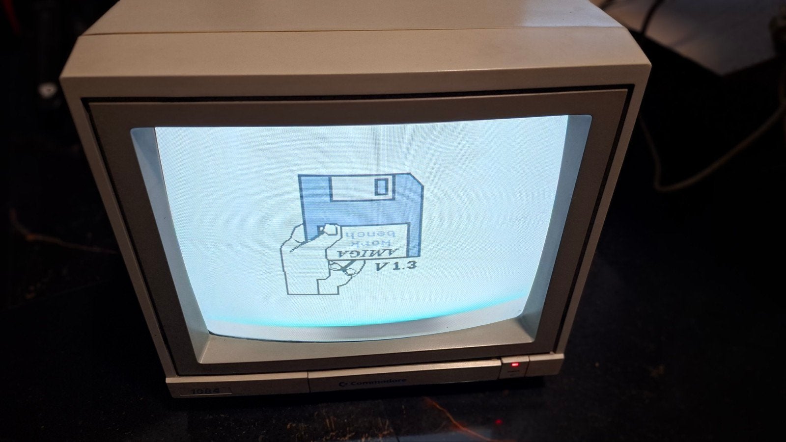 2x Commodore Amiga 500 (Defect??) en met accessoires en moni, Ophalen, Commodore Amiga