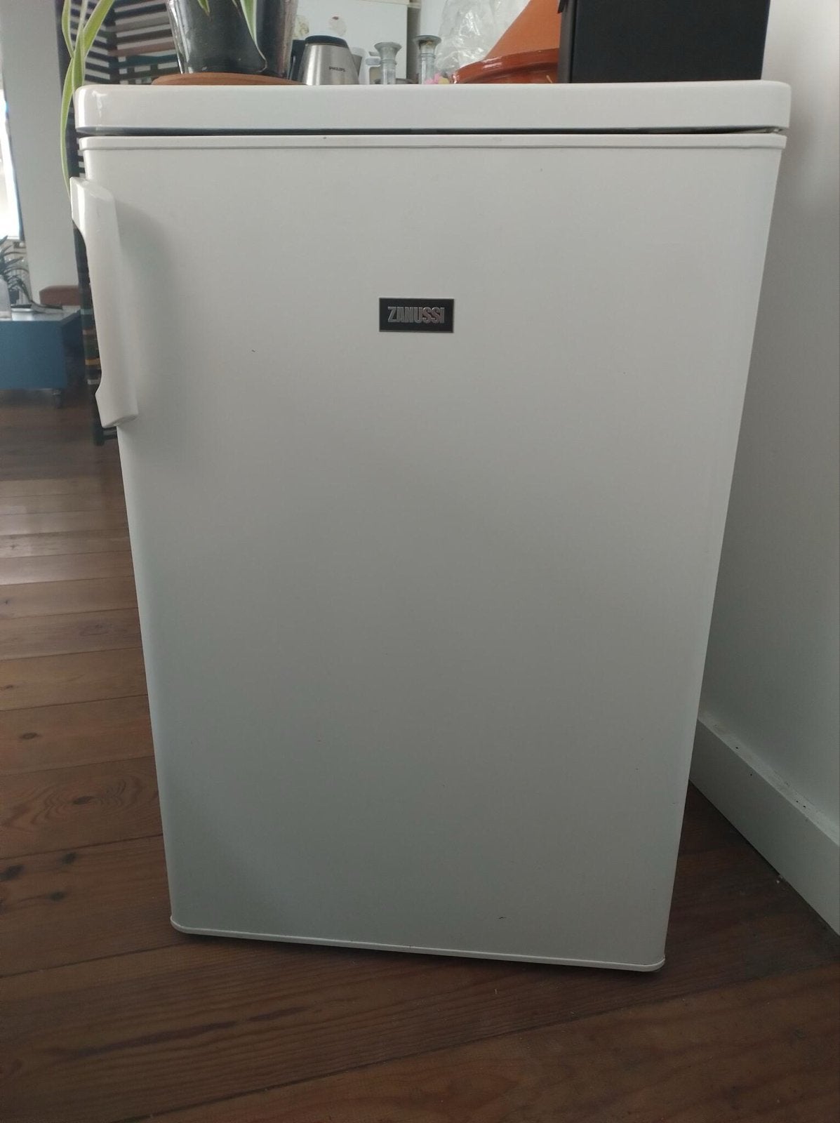 Zanussi Koelkast - Uitstekende Staat (met vriesvak), Gebruikt, 100 tot 150 liter, 45 tot 60 cm, Met vriesvak