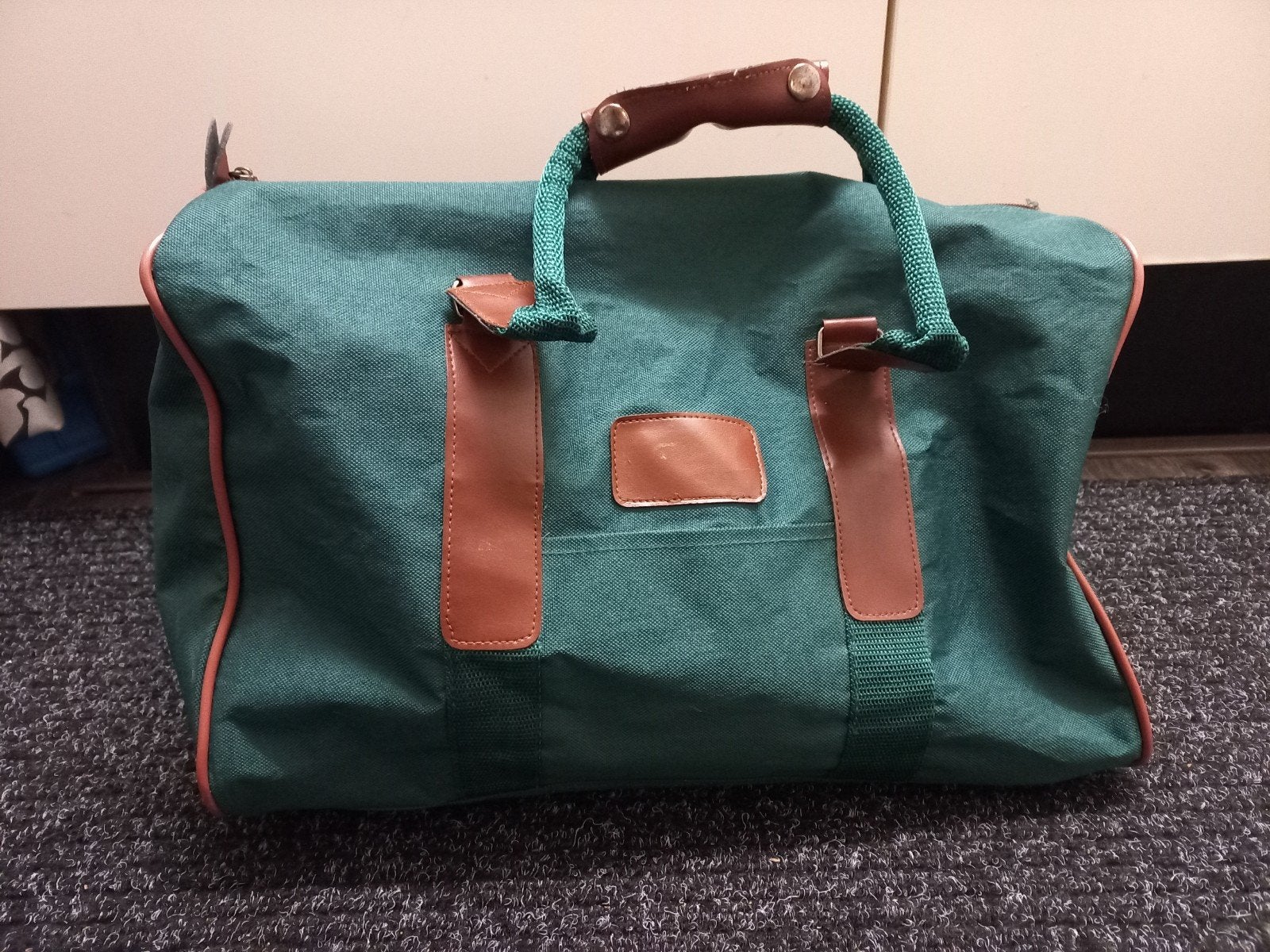 Groene reistas met bruine accenten, Ophalen of Verzenden, Gebruikt, Groen