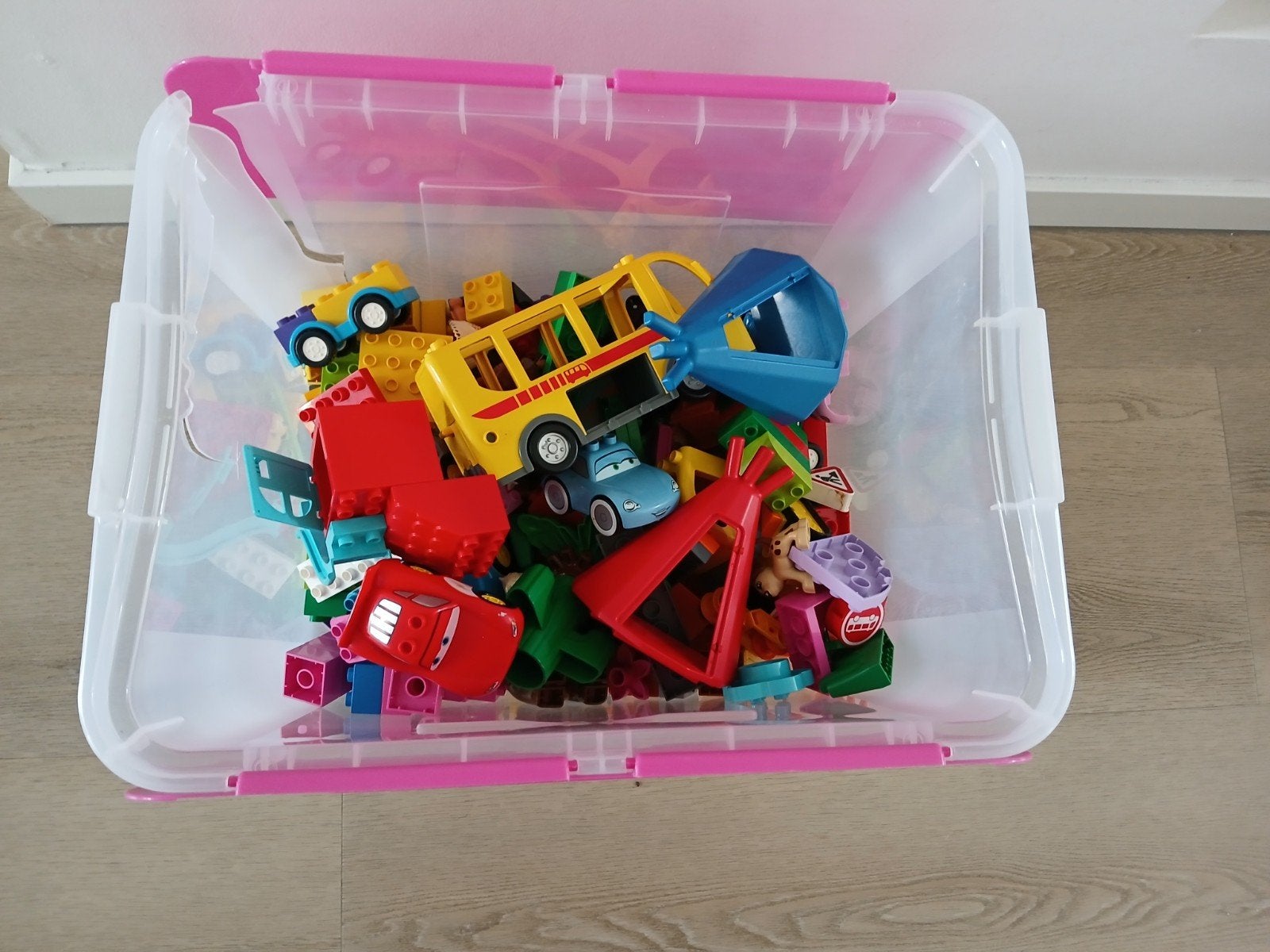Lego duplo + 2 grondplaten, Zo goed als nieuw, Losse stenen, Ophalen, Compleet