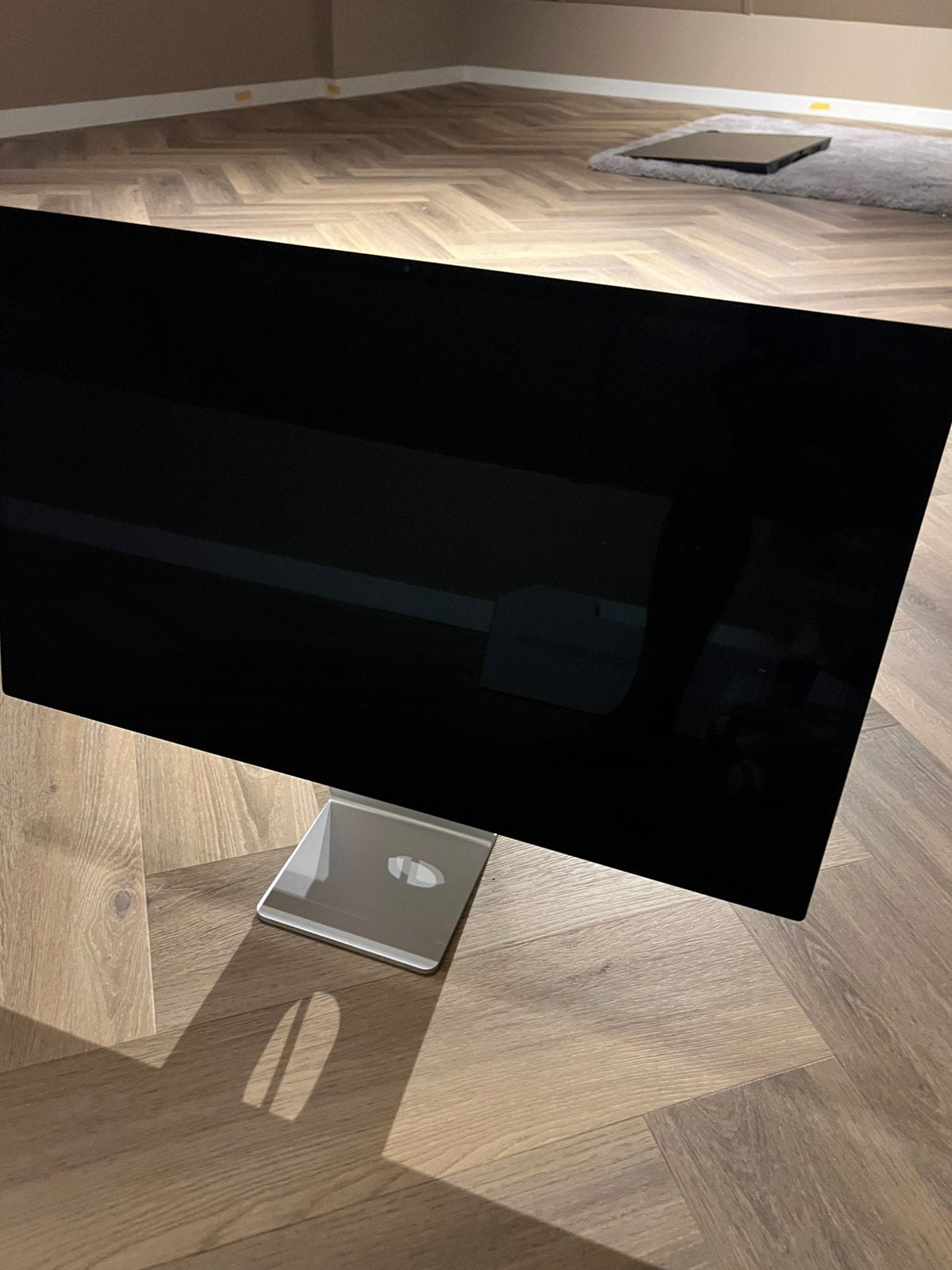 Apple studio display standard glass 27 inch kantelbsre, Computers en Software, Monitoren, Ophalen, IPS, Ingebouwde speakers, Zo goed als nieuw