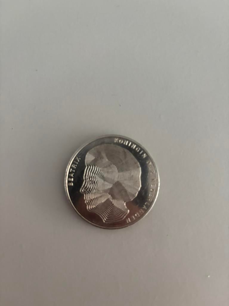 Zilveren 50 gulden munt 1990 / 100 jaar vorstinnenregering, Postzegels en Munten, Munten | Nederland, Ophalen of Verzenden, Koningin Beatrix