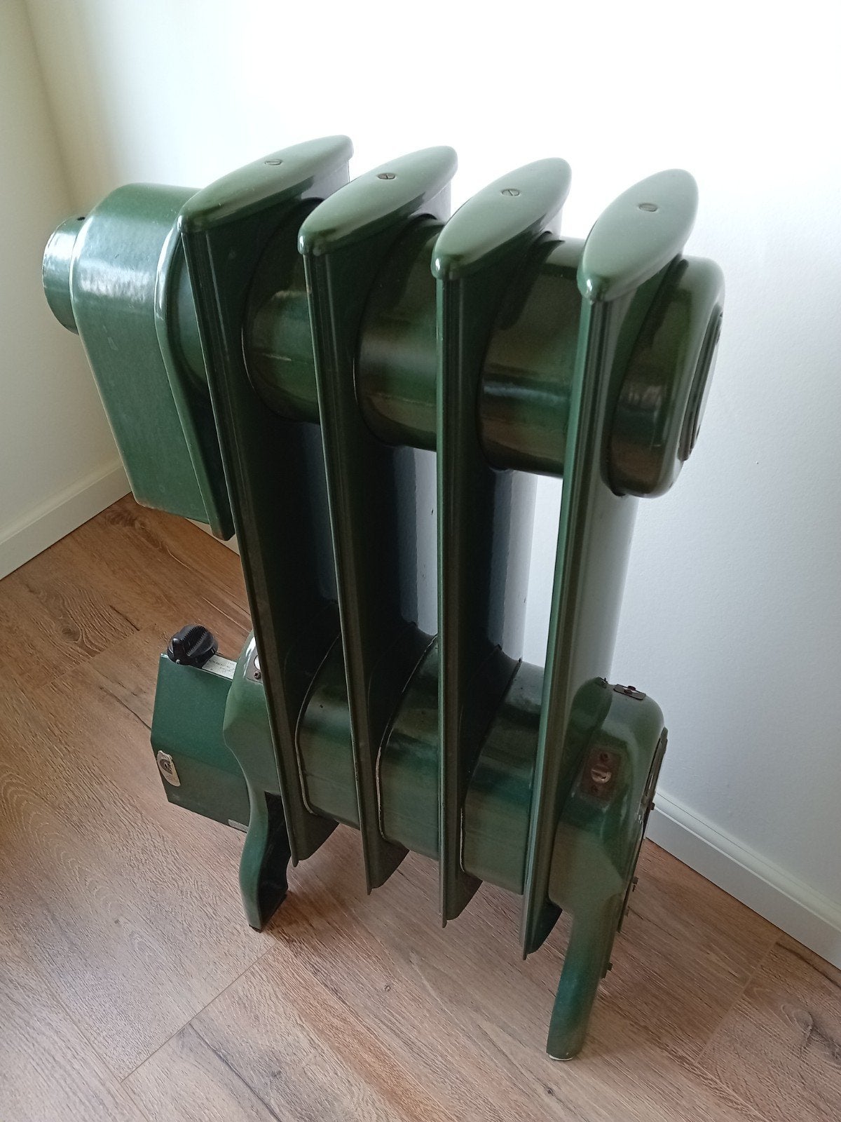 gratis oude kachel 50 x 24 x 76 cm, Ophalen, Gebruikt, Gas, Vrijstaand