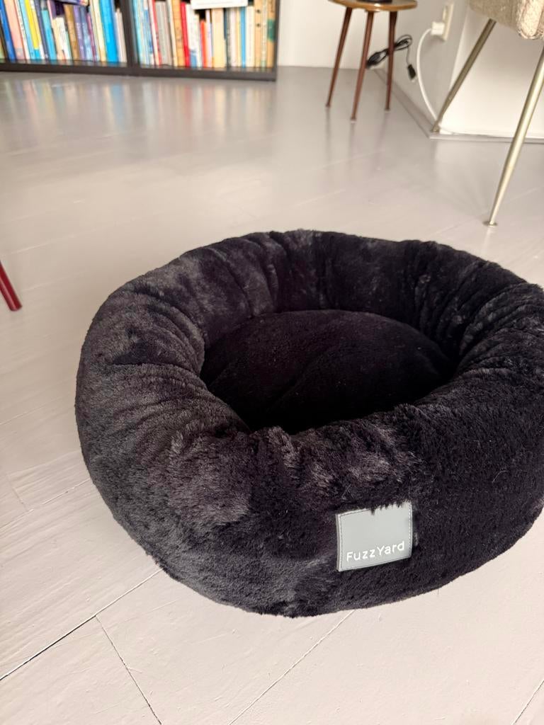 Nieuwe hondenmand van FuzzYard "Dreameazzzy". Maat S, Ophalen of Verzenden, Nieuw, Overige