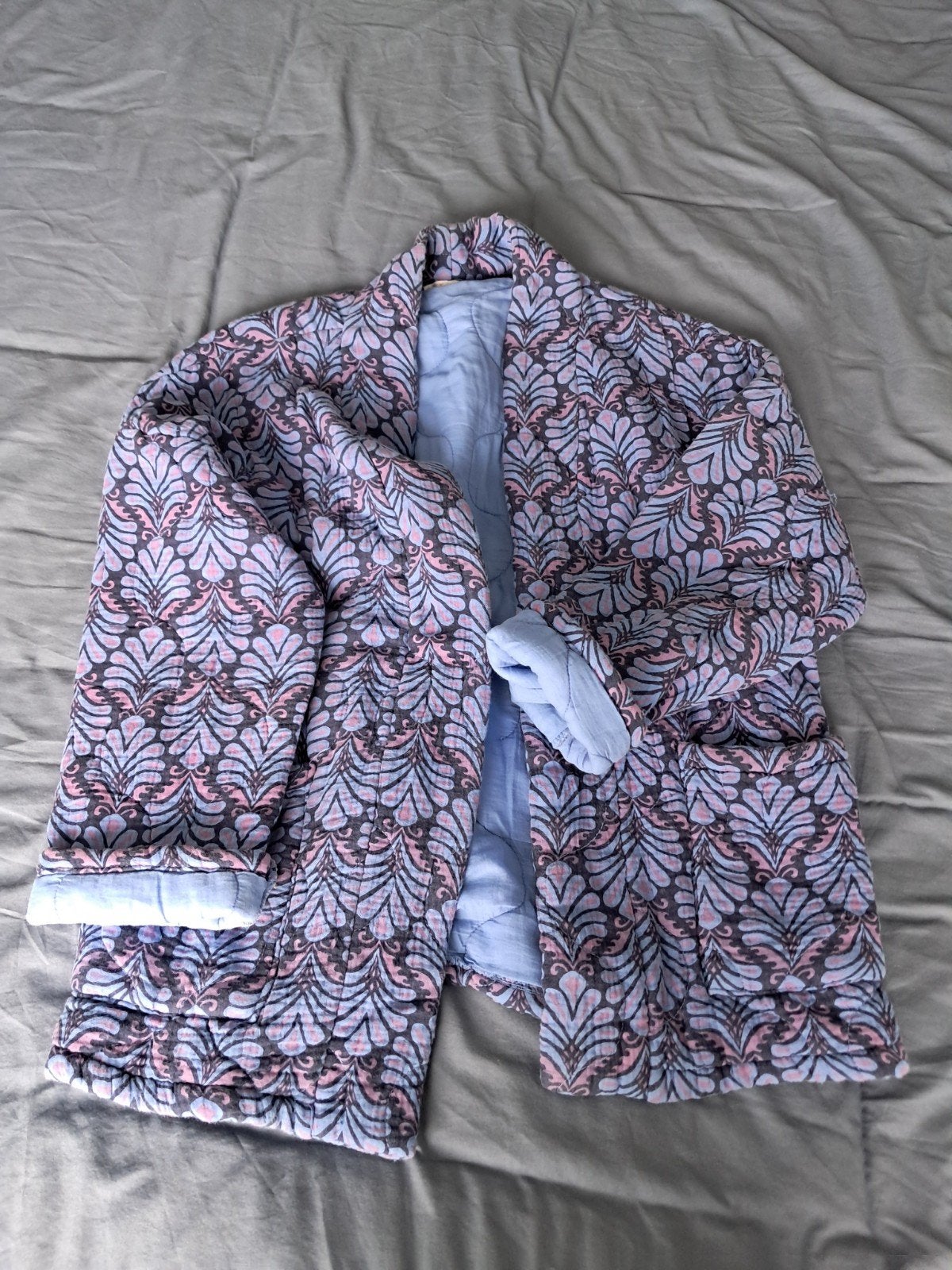 Gevoerde jas met patroon - comfortabel en stijlvol, Kleding | Dames, Overige Dameskleding, Onbekend, Ophalen of Verzenden, Zo goed als nieuw