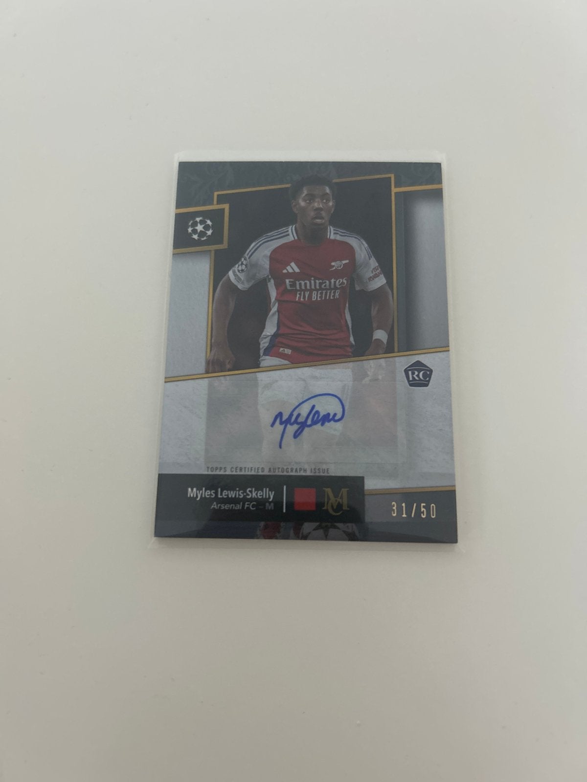 Myles Lewis-Skelly Topps Autographed Kaart Arsenal, Ophalen, Zo goed als nieuw, Buitenlandse clubs, Spelerskaart