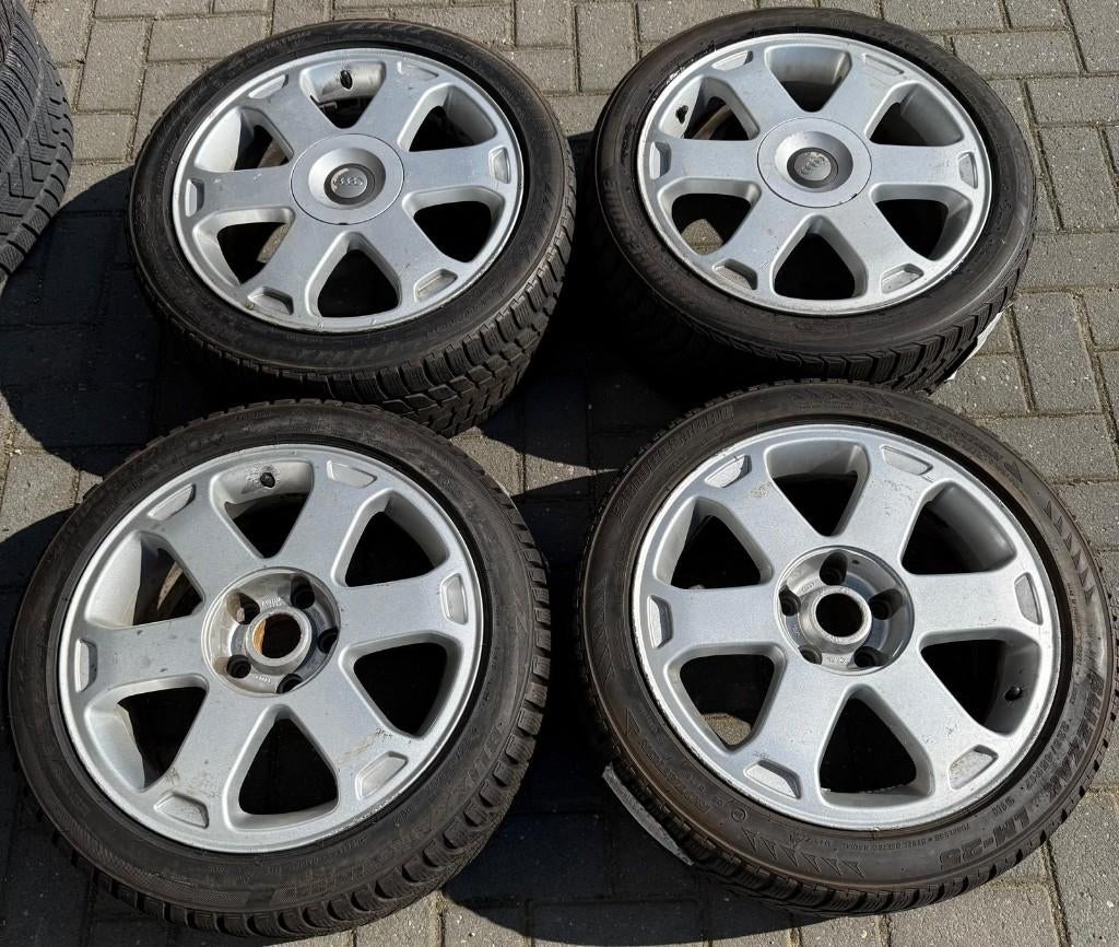 Audi TT/S3 wielen 17 inch Bridgestone winterbanden, Auto-onderdelen, Banden en Velgen, Ophalen, Gebruikt, Banden en Velgen, Winterbanden