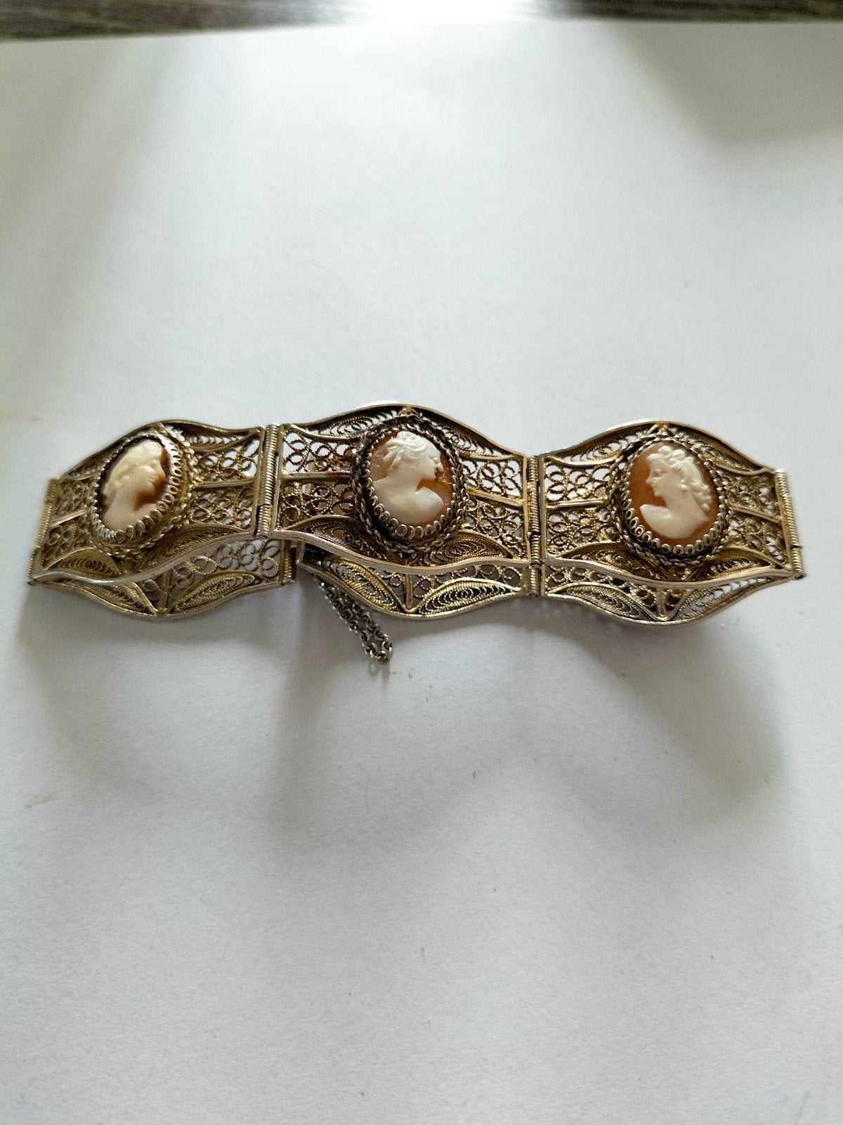 Vintage Zilveren Camee Armband met Filigraan Werk, Verzenden, Zilver
