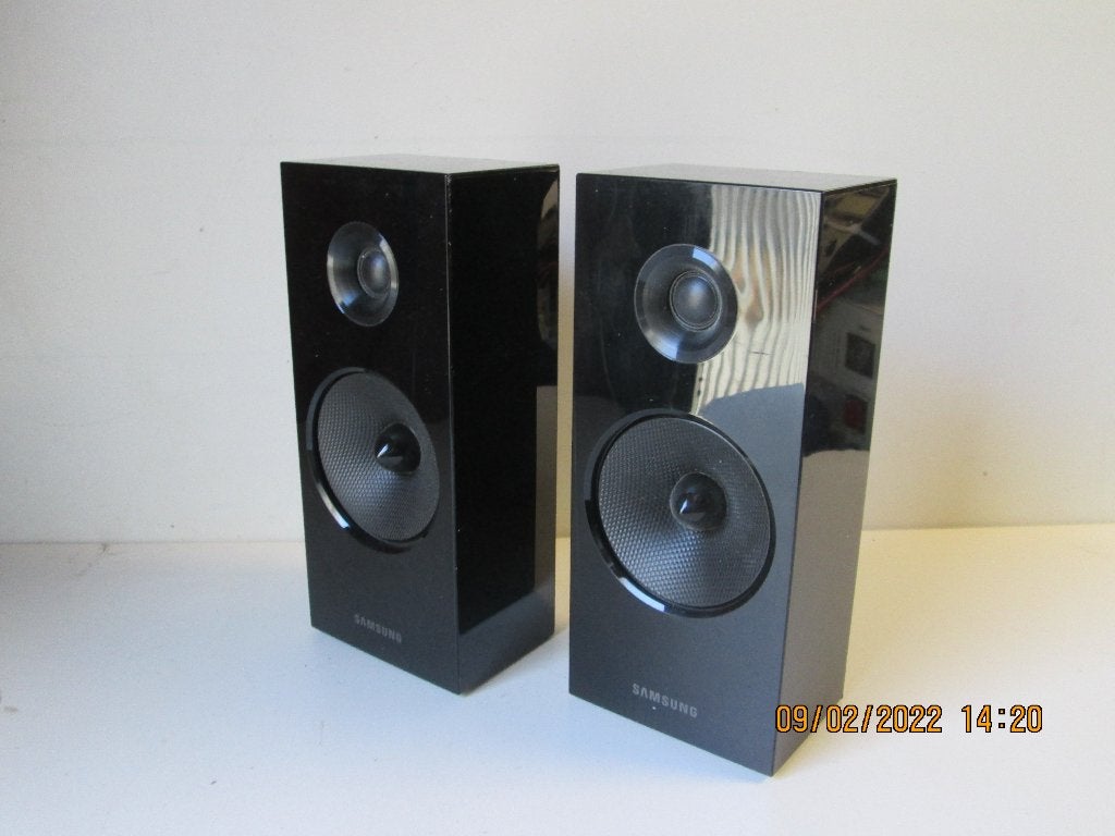 Samsung boxen set, Overige merken, Stereo speakers, Ophalen of Verzenden, Zo goed als nieuw