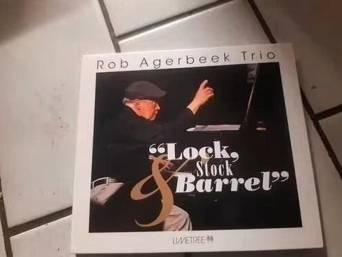 Rob Agerbeek Trio - Lock, Stock & Barrel CD gesigneerd, Ophalen of Verzenden, 1980 tot heden, Zo goed als nieuw, Jazz