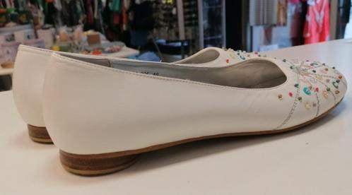 Invito wit leren ballerina schoenen + steentjes 40 nr 39314, ., Wit, Zo goed als nieuw, Invito