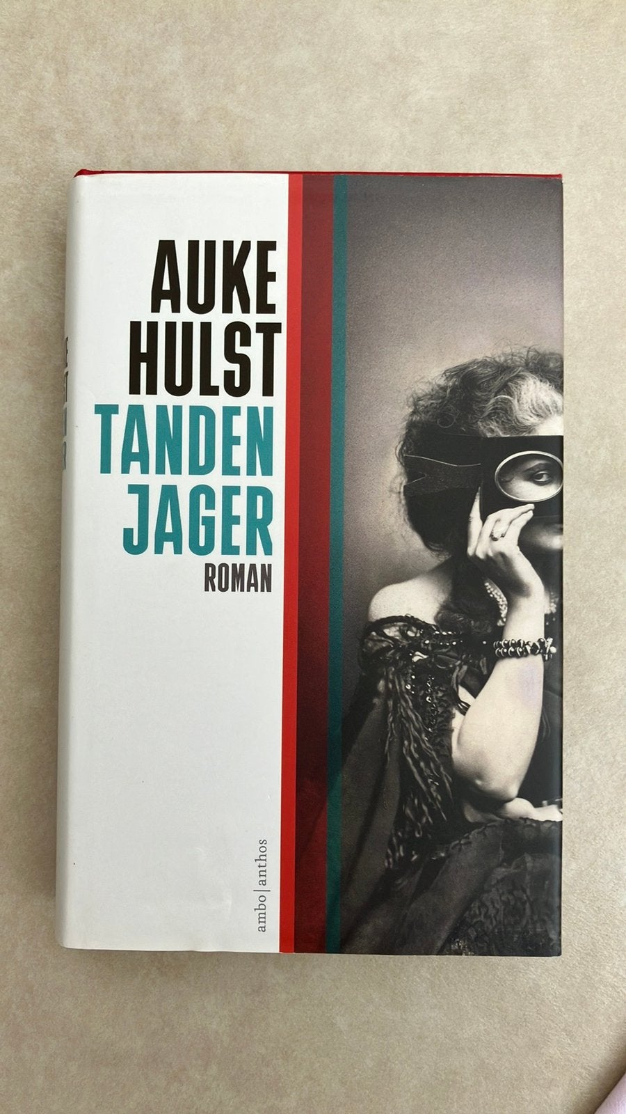 Tanden Jager - Auke Hulst (Roman), Boeken, Ophalen of Verzenden, Zo goed als nieuw, Nederland