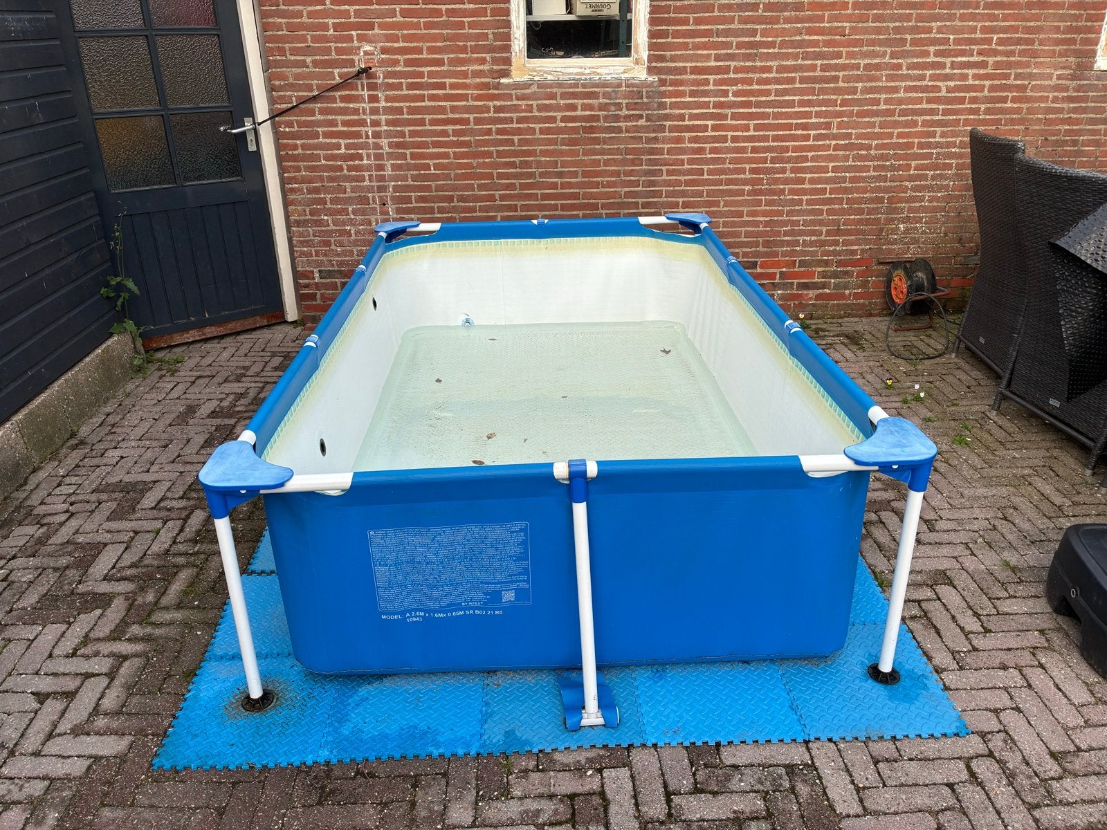 Intex Opzetzwembad met pomp - Goed werkend, Tuin en Terras, Gebruikt, Ophalen of Verzenden, Opzetzwembad, 200 tot 400 cm