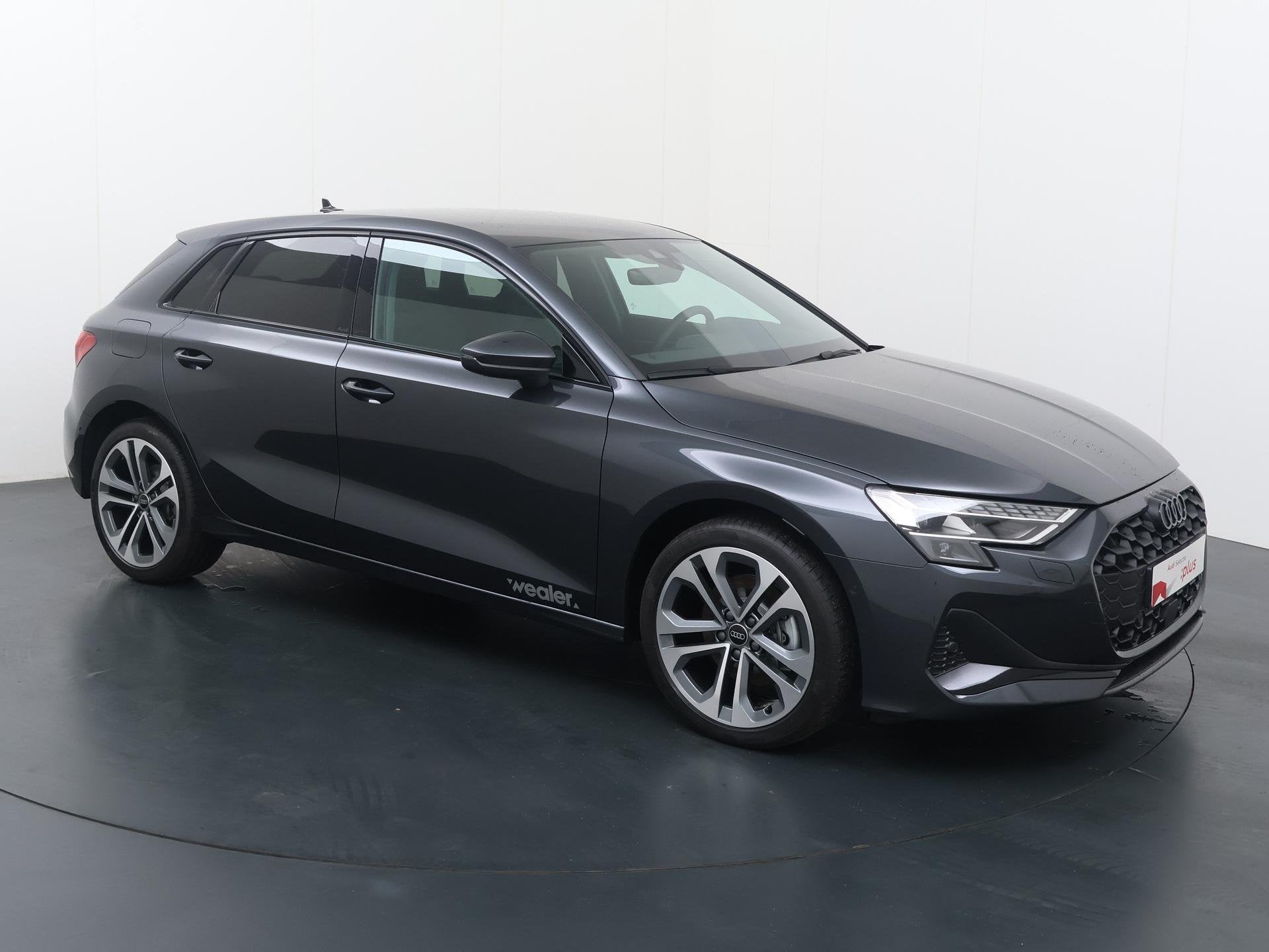 Audi A3 Sportback Advanced edition TFSI e 150 kW S tronic, Auto's, Audi, 12 maanden, 1498 cc, 150 min, Leder en Stof