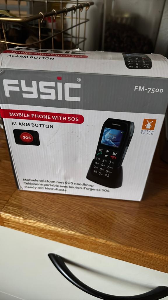 Fysic FM-7500 seniorenmobiel, Ophalen of Verzenden, Zwart