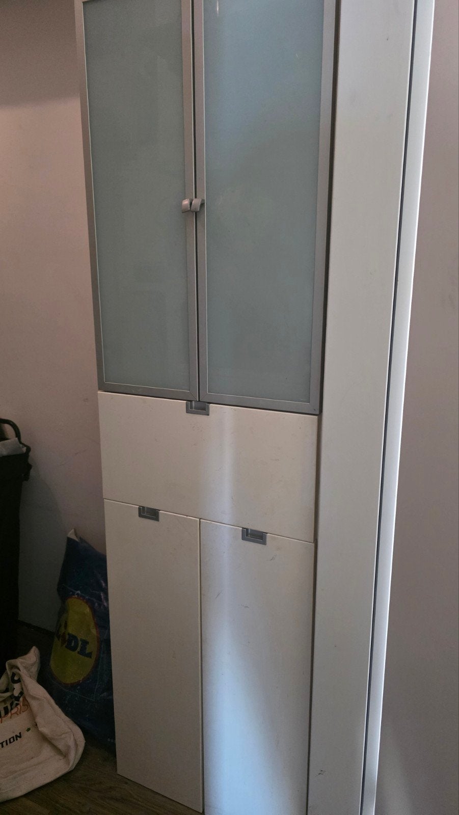 opbergkastje badkamer of gewoon opberg, Huis en Inrichting, Badkamer | Badkamermeubels, Ophalen, Minder dan 50 cm, Overige typen