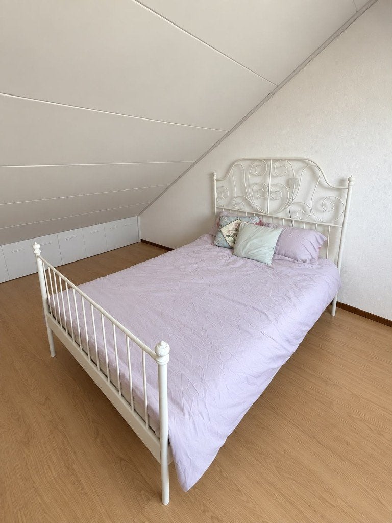 IKEA LEIRVIK bed 160x200 + VESTERÖY matras, Ophalen, Wit, Tweepersoons, Zo goed als nieuw