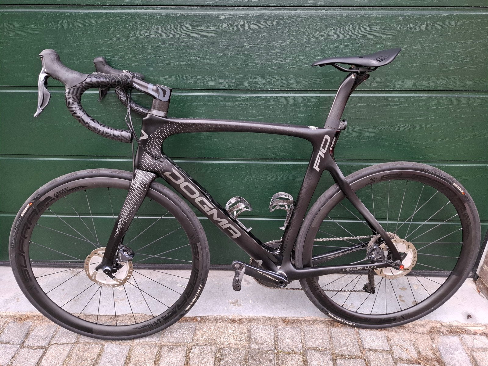 Te koop pinarello dogma f10 disc ultegra di2  57,5 als nieuw, 28 inch, Carbon, Zo goed als nieuw, 57 tot 61 cm