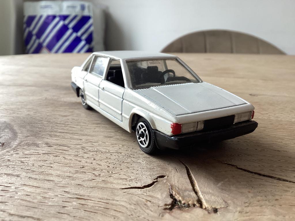 Solido Talbot Tagora 1:43 -Made in France-, Ophalen of Verzenden, Zo goed als nieuw, Auto, Overige merken