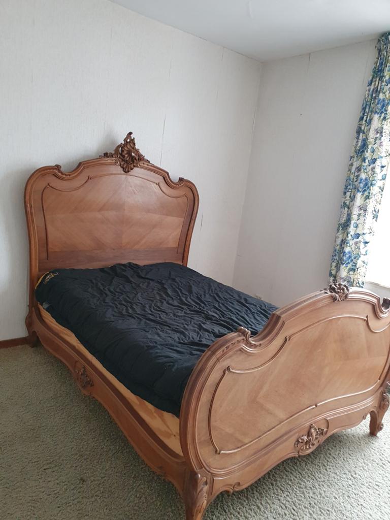 Antiek bed 140/190, Ophalen