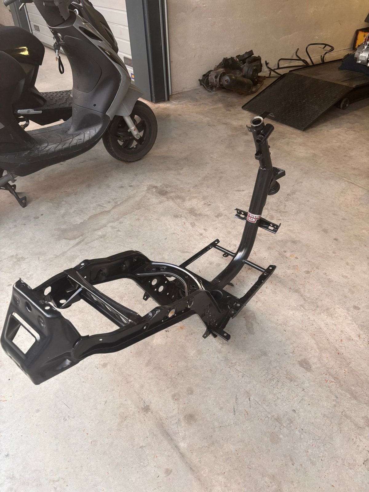 Piaggio Zip Frame (zonder 123) - Perfect bruikbaar, Ophalen, Gebruikt, Frame, Piaggio