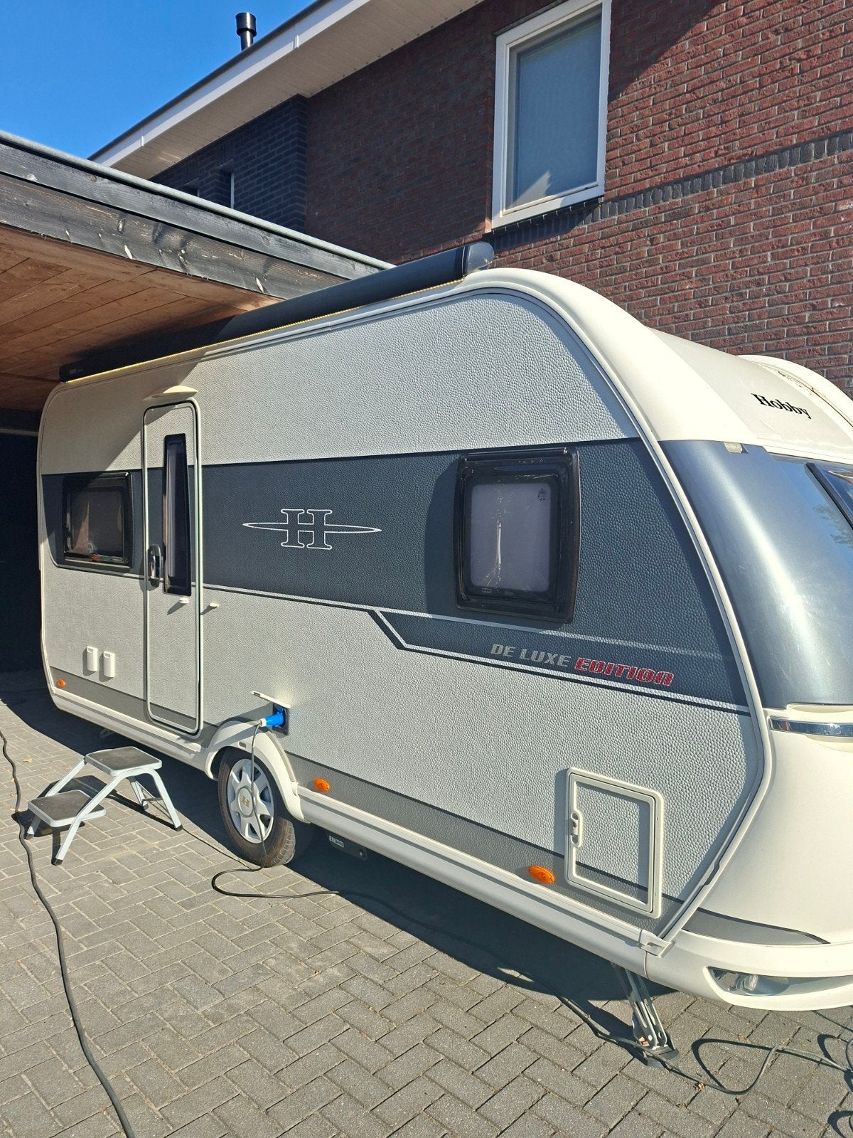 Hobby 460 De Luxe Edition 2017 met Airco, Mover, Luifel, Caravans en Kamperen, Vast bed, Luifel, Rondzit, Hobby