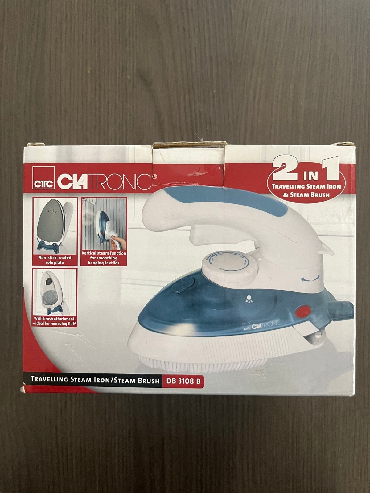 Clatronic 2-in-1 Reisstrijkijzer & Stoomborstel DB 3108 B, Ophalen, Zo goed als nieuw, Strijkijzer met snoer